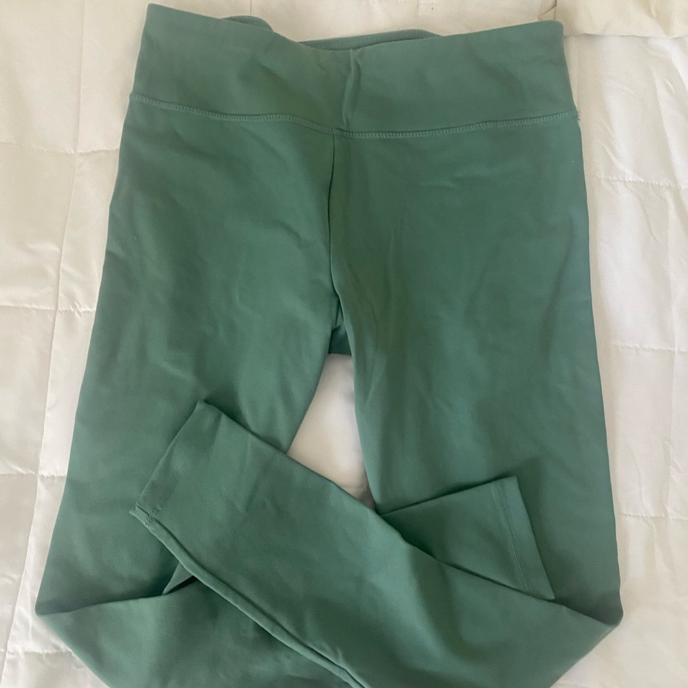 Danskin Kids Leggings in Forest Green
